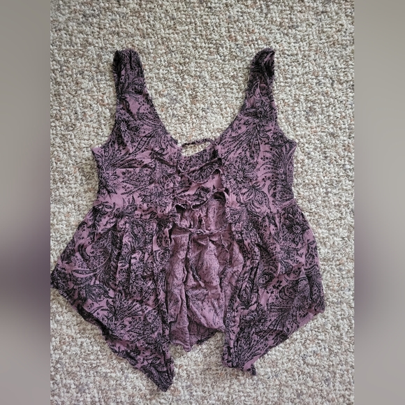 Lace up Tank - Picture 3 of 4